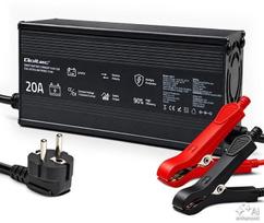 Qoltec Charger for 12V LiFePO4 batteries 20A PF0.9 LED | 52671 | 5901878526713