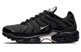 Nike Air Max Plus Juodas Suede Sidabrinis Moteriškas DQ0850-001 35.5