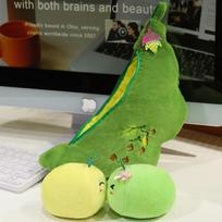 28/38CM Creative Pea Pod Plant Plush Toy Detachable Bean Cute And Interesting Green Doll To Give Baby Christmas Birthday Gift 38cm green