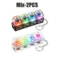10 vnt. 4 mygtukų pirštų galiukų klaviatūros raktų pakabukas RGB klaviatūros Fidget žaislas su šviesomis streso malšinimui, dekompresijai, raminimui