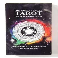 Žavingas Tarot kortų angliškas kaladė su nuostabiais vaizdais ir ryškiomis spalvomis magiškiems žaidimams Wild white