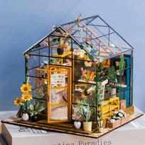 Miniature House - Colorful Greenhouse*