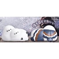 Hokkaido Tit Gashapon Playthings LED Luminous Lamp Adorable Birds Action Figure Model Ornaments Playthings great for daily use 4cm to 5cm gray