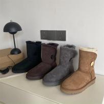 Snow boots women's new winter mid-tube sheepskin fur integrated fleece thickened warm snow cotton shoes 40 juoda