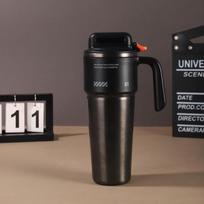 Robo-armor-style portable insulated cup with built-in sport mode quick-open straw and car-mounted ice maker 1000ml juoda
