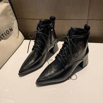 Retro style pointed lace-up Martin boots women's 2025 autumn and winter new versatile lace-up high heels thick heel short boots 35 juoda