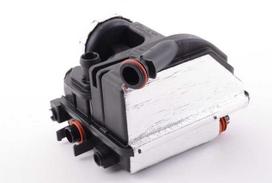 VAG Alyvos separatorius Audi A6 A7 A8 2011-2017 Originalus 079103542E