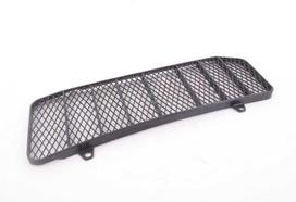 BMW E21 variklio dangčio oro kanalo grotelės Kairė originali 51231840421