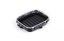 BMW E31 grotelės dešinėje originalios 51138124272