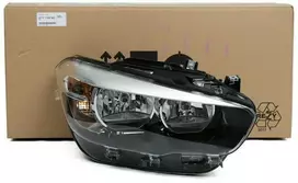 BMW 1 serijos F20 F21 halogeninis priekinis dešinysis žibintas 63117358392 originalus