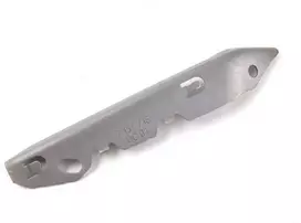 BMW E92 priekinio bamperio įdėklo kreipiančioji dešinė pusė Originalus 51117154716