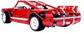 Konstruktoriaus rinkinys Lenktyninis automobilis, 2000 d.