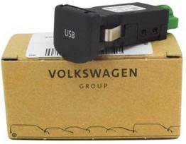 Volksvagen POLO 6C USB lizdas su dangteliu originalus 6C0035249B