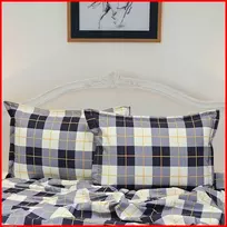 Glamžyto medvilninio audinio antklodės ir pagalvės užvalkalų patalynės komplektas - Antklodės užvalkalas 140x200 cm. + 1 pagalvės užvalkalas 50x70 cm. be užtrauktuko.