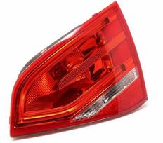VAG AUDI A3 galinis dešinės pusės užpakalinis žibintas originalus 8P7945094