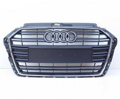 VAG AUDI A3 8V radiatoriaus grotelės originalios 8V3853651AA3FZ
