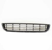 VAG VW GOLF PLUS 5M Priekinis Bamperio Centrinis Ventiliacijos Grotelės 5M0853677C9B9 NAUJAS ORIGINALUS