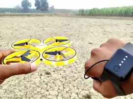 Rankų gestais valdomas dronas su pulteliu Kvadkopteris RC0573
