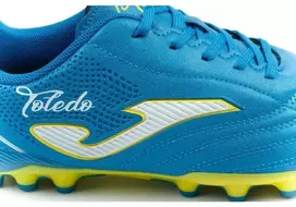 Vaikiški futbolo bateliai Joma Toledo JR, skirti dirbtinei dangai ir aikštelėms