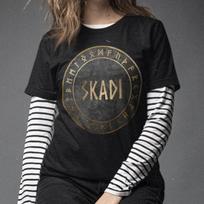 Skadi Norse Goddess of Winter Viking Runes T-Shirt 120 black