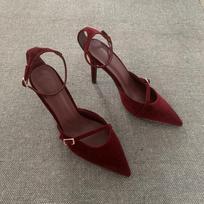 Elegantiški bordo spalvos zomšiniai aukštakulniai su čiurnos dirželiu Moteriški Seksualūs Smailianosiai Sagtis Dirželis Moteriški Batai Aukštakulniai Dizainerio vakarėlio Vestuvių Batai Aukštakulniai 40 gray