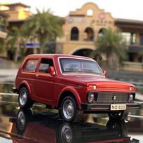 1:32 Rusijos LADA NIVA LADA 2106 Lydinio Modeliniai Automobiliukai Žaislas Metaliniai Lietiniai Atitraukimo Mechanizmas Muzika Šviesa Automobiliukai Žaislai Vaikams Transporto Priemonė raudona