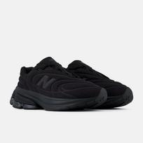 U50302J5 New Balance 5030  Black/Black Metallic  (Men's) 5.5 black