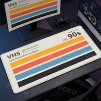Retro VHS stiliaus pelės kilimėlis XXL dydžio kompiuteriui Neslystantis žaidėjų klaviatūros ir pelės kilimėlis 90x40cm Meno dizaino HD stalo kilimėlis 800x400x2mm