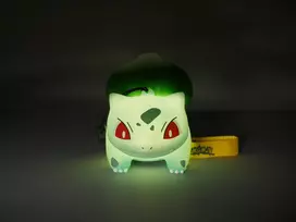 TF POKEMON LIGHT-UP FIGURE WITH HANDSTRAP - BULBASAUR 7 CM