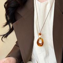 Playful Dopamine Colorful Heart Rice Bead Necklace for Women Trendy Charm Circular Resin Long Pendant Daily Wear Jewelry