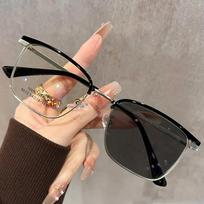 Luxury Photochromic Nearsightedness Spectacles Anti Blue Light Short-sighted Sunglasses Unisex Metal Frame Minus Diopters Sunglasses To -4.0 0 beige