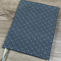 Universalus reguliuojamas medvilninio audinio knygos apsaugos dėklas Sea Wave Pattern gray
