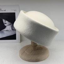 High quality export% wool beret women's autumn and winter medicine box hat French top hat niche basin hat M（55-58cm） white
