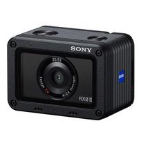 SONY Kompaktiškas skaitmeninis fotoaparatas Cyber-shot RX0II Juodas 1,0 colio sluoksniuotas CMOS jutiklis 180 laipsnių pasukamas LCD ekranas Atsparus vandeniui, dulkėms 4K