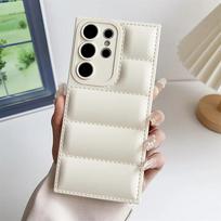 Wave Down Jacket Phone Case for Samsung S26 S25 S24 S23 S22 Ultra S21 Plus A56 A36 A26 A16 A06 A55 A35 A06 A15 A15 A54 A34 Cover Galaxy S21 FE 5G balta