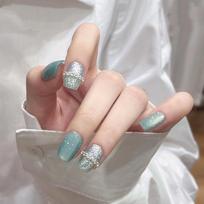 1Set/30pcs Handmade Armor Summer New Female White Mint Blue Cat Eye Diamond Gradual Change Short Nails white