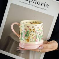 Cute Cat Ceramic Mug Amidst Flowers, Design Inspired Office Coffee Mugs, High-value Couple Tea Cup, Holiday Gift Kawaii Cup 401-500ml gray