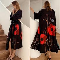 Didelio dydžio moteriškas ilgas chalatas, naktiniai marškiniai, gėlėtas kimono, vonios chalatas, chalatas, namų drabužiai, pavasaris, vasara, laisvas, kasdienis, satininis, namų suknelė One size black