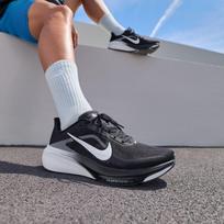 Nike Pegasus 42 'Black Photon Dust White' 44.5 black