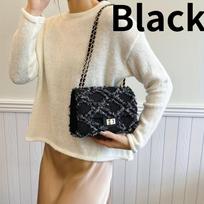 1PC Ladies' fashionable armpit handbag, Featuring an Exquisite Lock And Chain Decoration, Ideal for Those Prefer This Bag Style juoda
