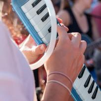 37 klavišų melodika instrumentas melodika oro pianino klaviatūra su 2 minkštais pūstuvais 2 pūstuvų antgaliais melodika vėjo mėlyna