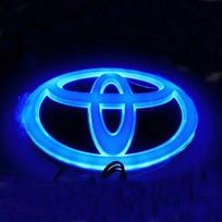 4D car logo Front grille hood trunk LED Light for Toyota Prius Yaris Prado RAV4 Highlander Camry CHR HRV Corolla AYGO accessory 16cmX11cm