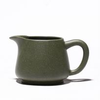 270ml Yixing Purple Clay Tea Pitcher Divide Tea Cha Hai Dispenser Raw Ore Bean Green Mud Justice Cup Fair Mug Chinese Tea Set black