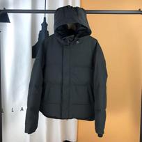 Macmillan Parka 17: Žąsų pūkų striukė, modelis 3804M, Kanados žiemoms - Unisex viršutinis drabužis white