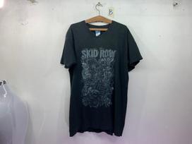Rare!! Vintage Skid Row Sub Human Race Track American Rock Band Glam Rock T-Shirt and kids shirt L XL black