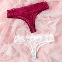 2pcs of Women's Summer Fashion Lace Sexy Thong Underwear XL white