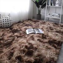 Light Grey Carpet Family Room Plush Rug Bed Room Floor Fluffy Mats Anti -Slip Home Ornamental Rugs Soft Velvet Carpets Children Blanket 40x60cm(15.7x23.6In)