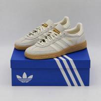 KI4549 Lionel Messi A adidas Handball Spezial  Ivory/Gold Metallic  (Men's) 10.5 gray