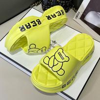 Women's Lightweight EVA Sandals: Trendy, Anti-Slip, Anti-Odor, Soft Sole, Simple Design for Outdoor Wear. 38-39 white
