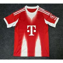 25-26 Miuncheno „Bayern“ namų ir išvykos sirgalių marškinėliai XL red